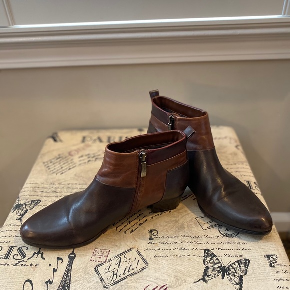 Regarde Le Ciel Leather Patchwork Ankle Bootie 9 - Picture 12 of 15